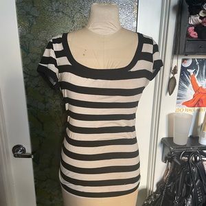 Striped tee shirt